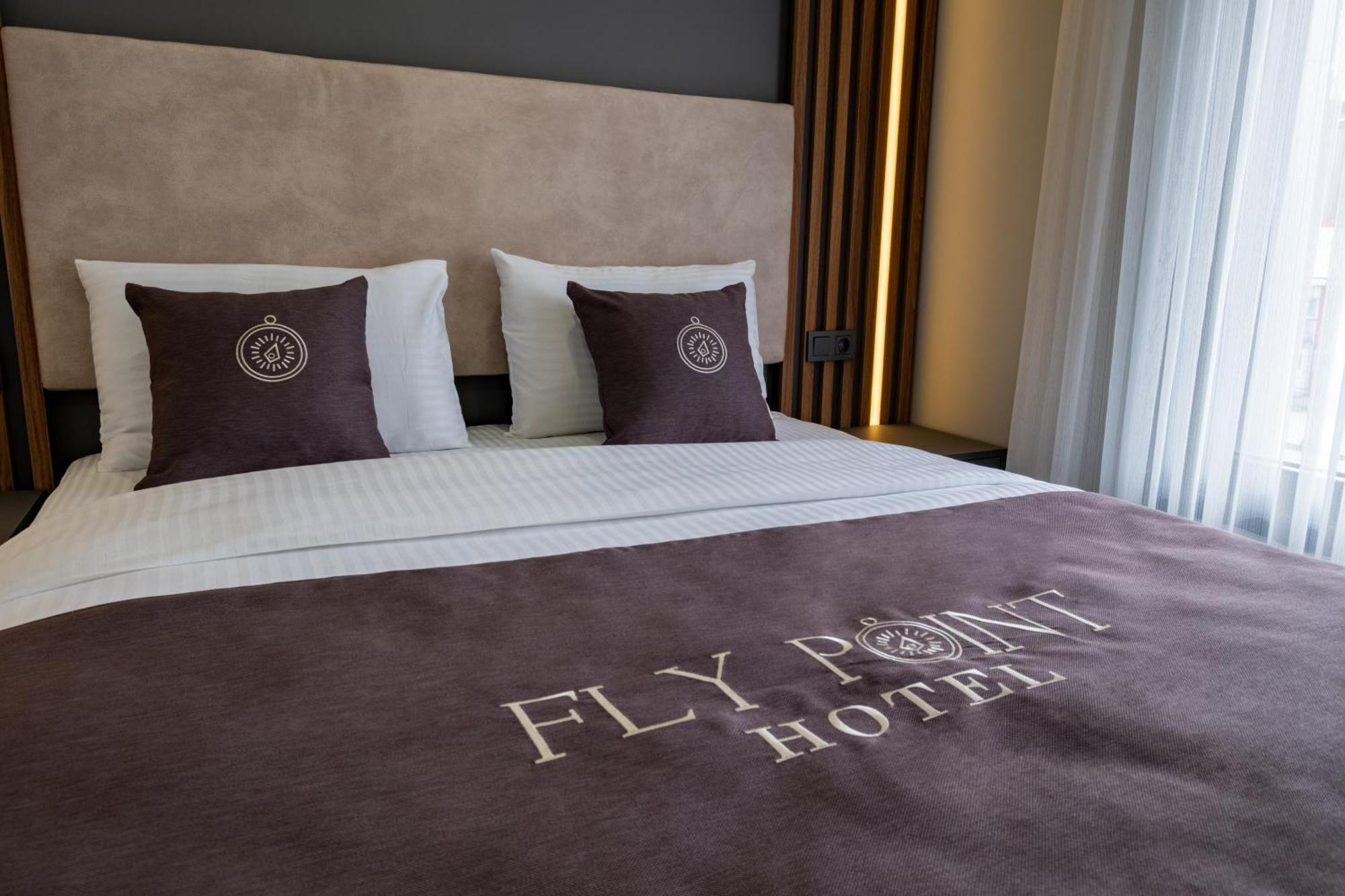 Fly Point Airport 3*