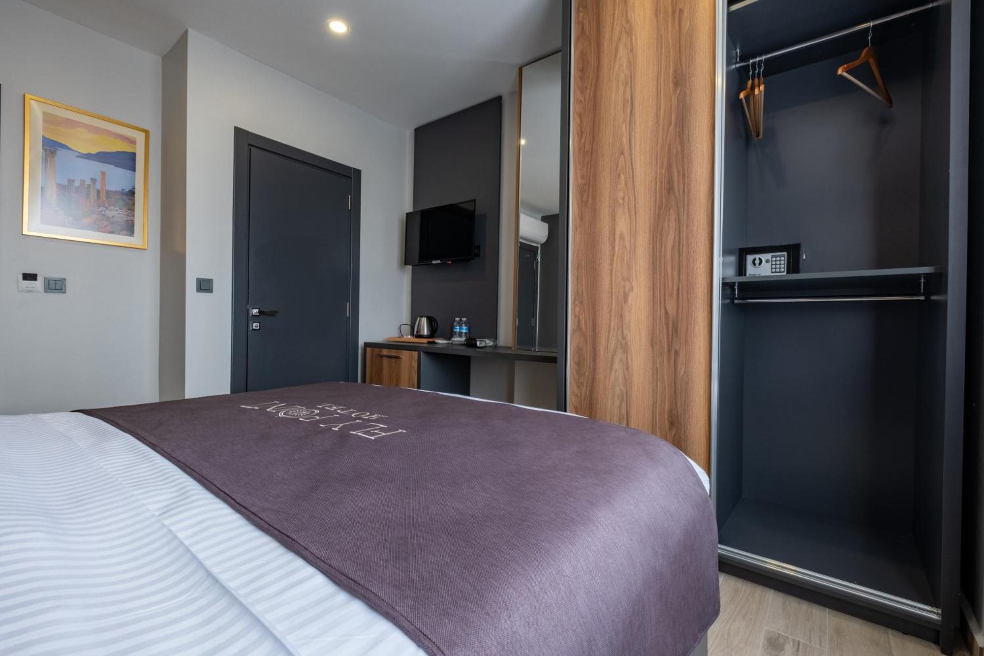 Hotel Fly Point Airport 3*