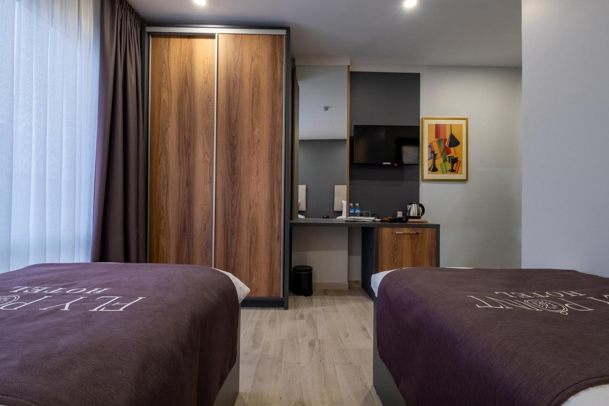 Hotel Fly Point Airport 3*